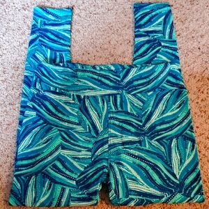# L006 (CH) NWOT LuLaRoe Leggings